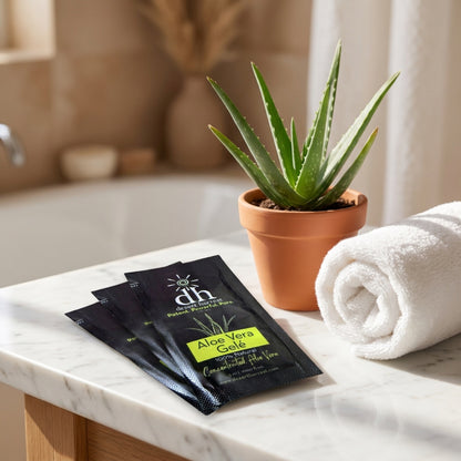 Aloe Vera Gelé travel packets on a marble counter